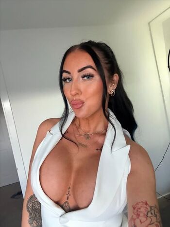 Full leaked Amy kerr page private photo