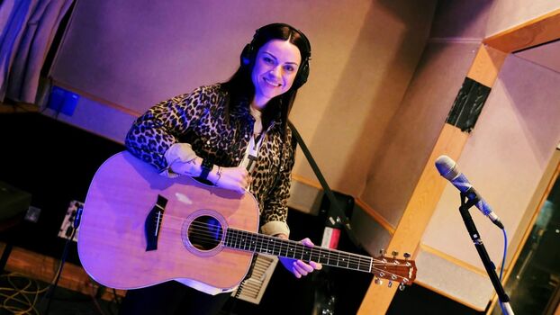 Full leaked Amy macdonald singer private photo