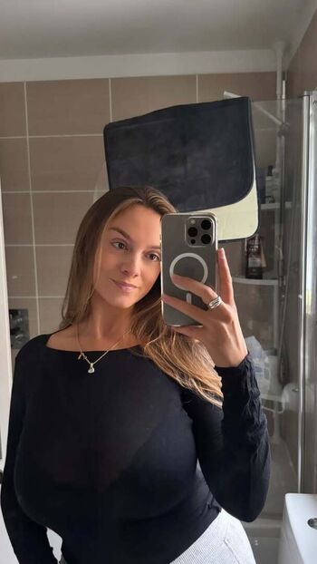 Full leaked Amy quesada getgood page private onlyfans photo