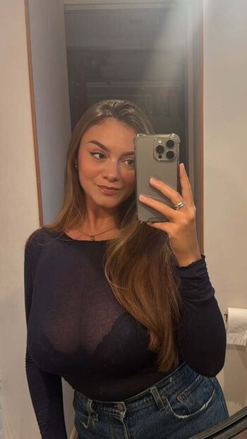 Full leaked Amy quesada getgood page private onlyfans photo