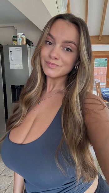 Full leaked Amy quesada getgood page private onlyfans photo