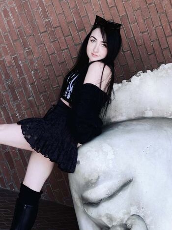 Full leaked Amy roberts private photo