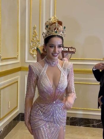 Full leaked Amy viranya berry page private onlyfans photo