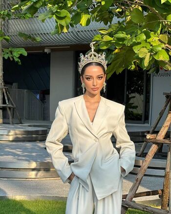 Full leaked Amy viranya berry page private onlyfans photo