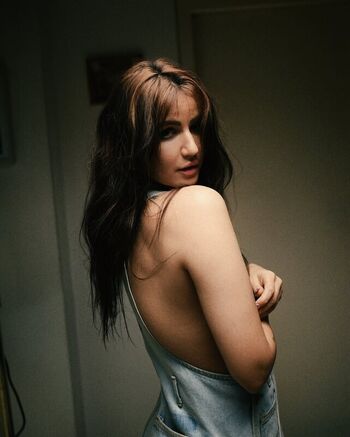 Full leaked Amyaelaofficial private photo