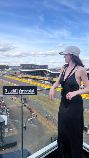 Full leaked Amybeth mcnulty private photo