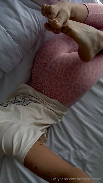 Full leaked Amycutiexoo private photo