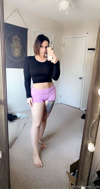 Full leaked Amylia private photo