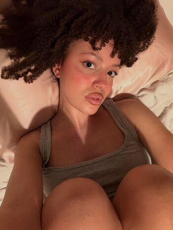 Full leaked Amymoretsele private photo
