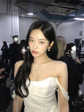 Full leaked An yujin page private onlyfans photo