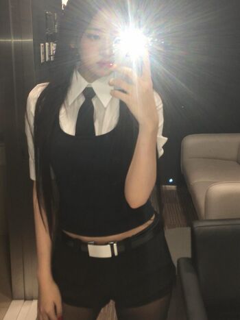 Full leaked An yujin page private onlyfans photo