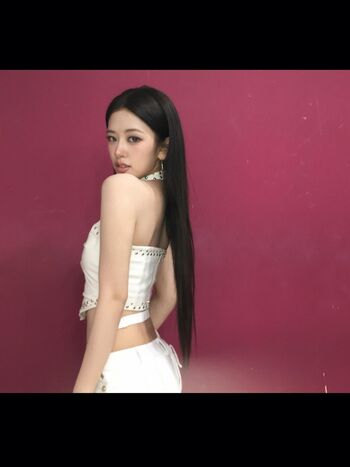 Full leaked An yujin page private onlyfans photo