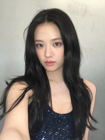 Full leaked An yujin page private onlyfans photo