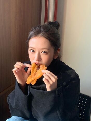 An Yujin 안유진 |