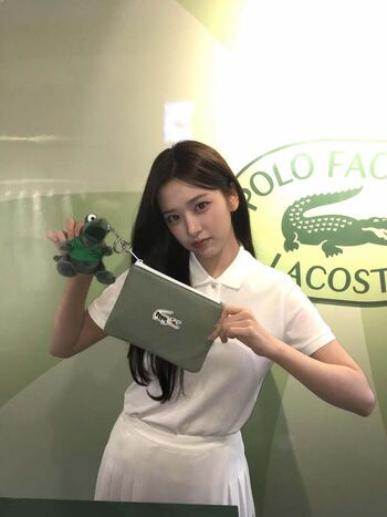 An Yujin 안유진 |
