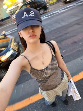 Full leaked An yujin private photo