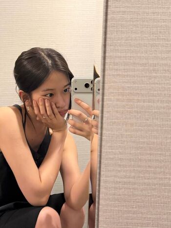 Full leaked An yujin private photo