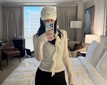 Full leaked An yujin page private photo