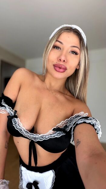 anabellabugai