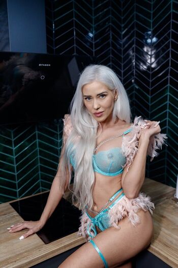 Full leaked Anacrudu private onlyfans photo