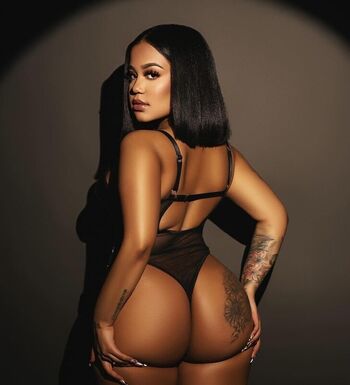 Full leaked Anaiis private photo
