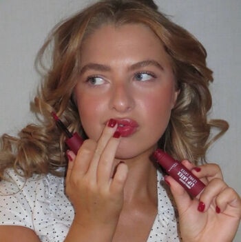 Full leaked Anais gallagher private onlyfans photo