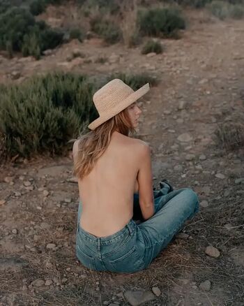 Full leaked Anais garnierbe private photo