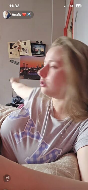 Full leaked Anais private photo