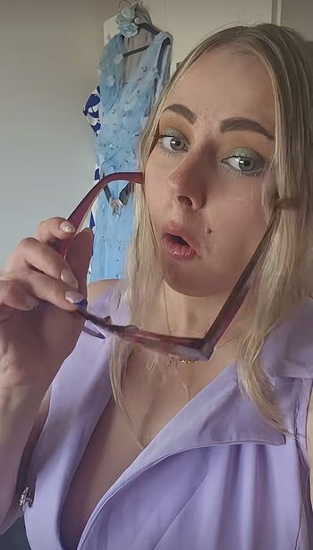 Full leaked Anais private photo