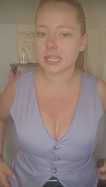 Full leaked Anais private photo