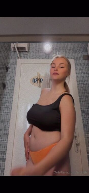 Full leaked Anaisanais page private photo