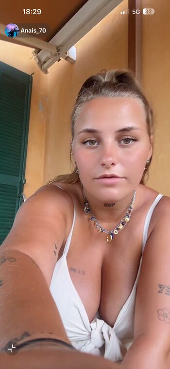 Full leaked Anaisanais page private photo