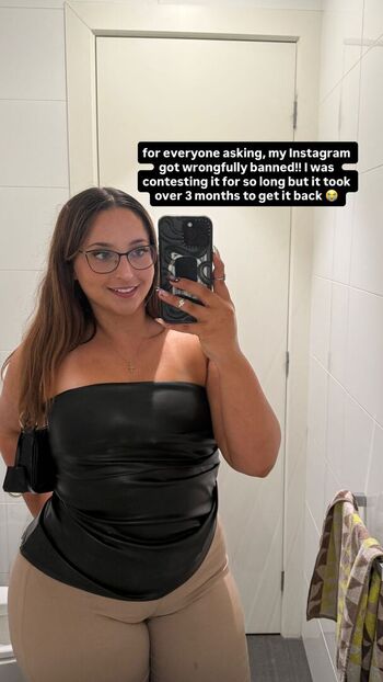 Full leaked Anakakfit private onlyfans photo