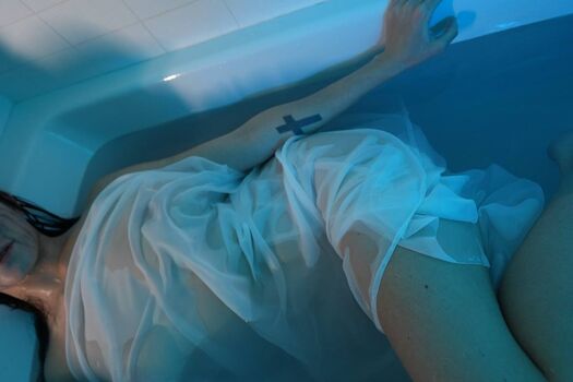 Full leaked Anannke private onlyfans photo