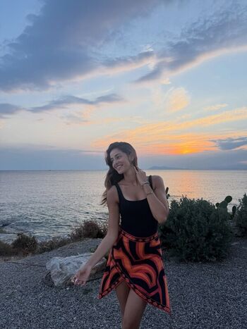 Full leaked Ananya pandey private photo
