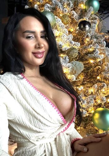 Full leaked Anarhodes private onlyfans photo