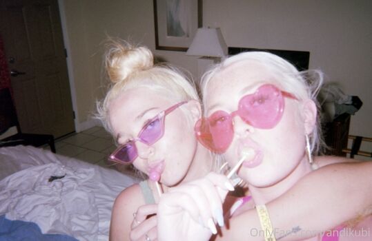 Full leaked Andi private photo