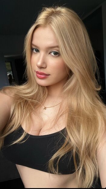 Full leaked Andielemos page private photo