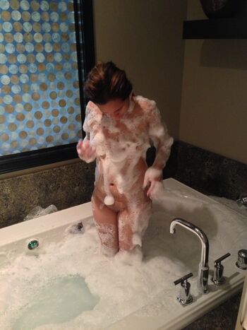 Full leaked Andrea barrera private photo