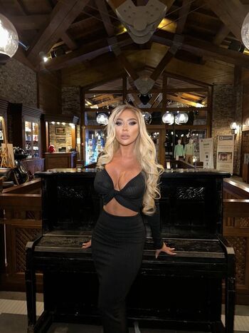 Full leaked Andrea bulgaria private onlyfans photo