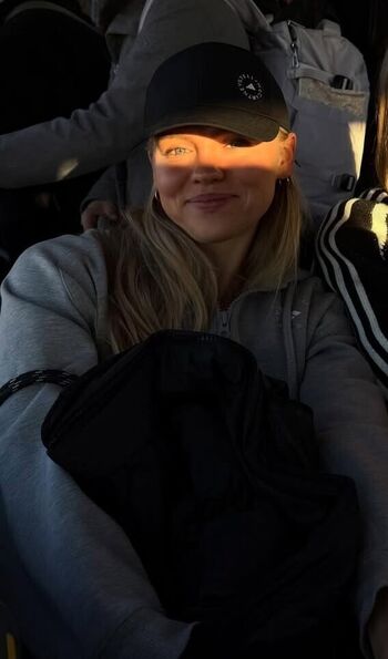 Full leaked Andrea rooth private onlyfans photo