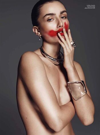 Full leaked Andreea diaconu private photo