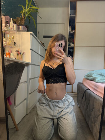 Full leaked Aneczkaa private photo