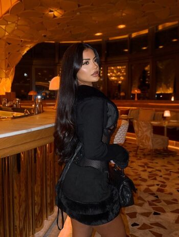 Full leaked Aneeqa farid private onlyfans photo