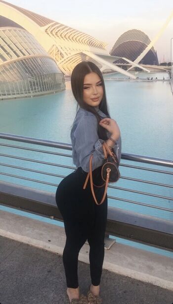 Full leaked Aneylyverst private photo