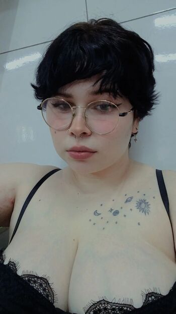 Full leaked Angel mikaaz private onlyfans photo