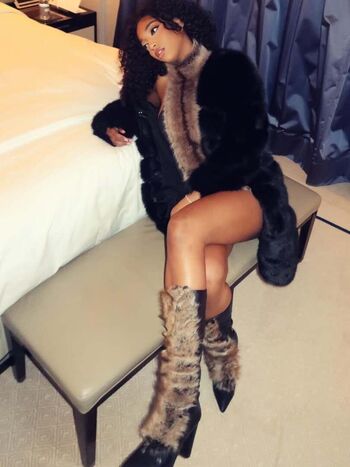 Full leaked Angel reese page private onlyfans photo