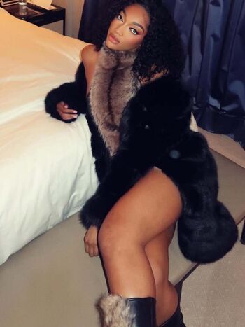 Full leaked Angel reese page private onlyfans photo