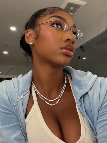 Full leaked Angel reese page private onlyfans photo