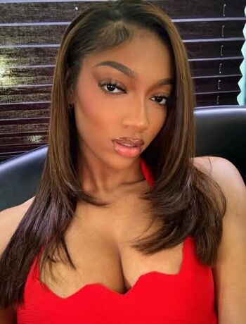 Full leaked Angel reese private photo